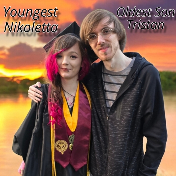 Meet Luna - Picture 14 of 16